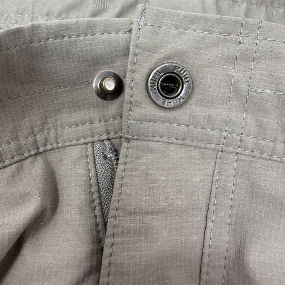 Kühl Shorts Mens 34 Beige Tan Khaki Hiking Pockets Zip Closure Durable Blend - Picture 9 of 10